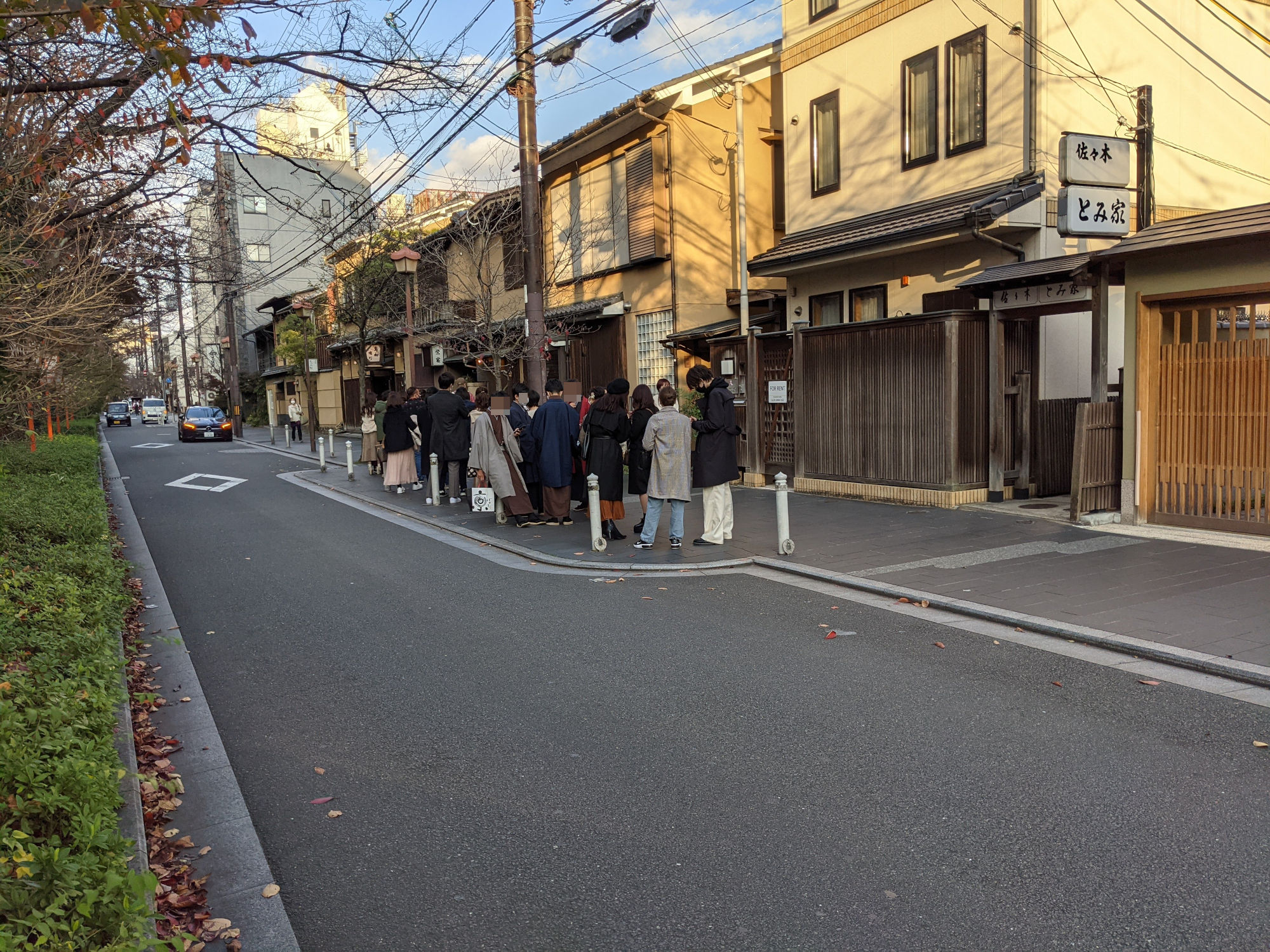 和栗専門 紗織のお店の前の列