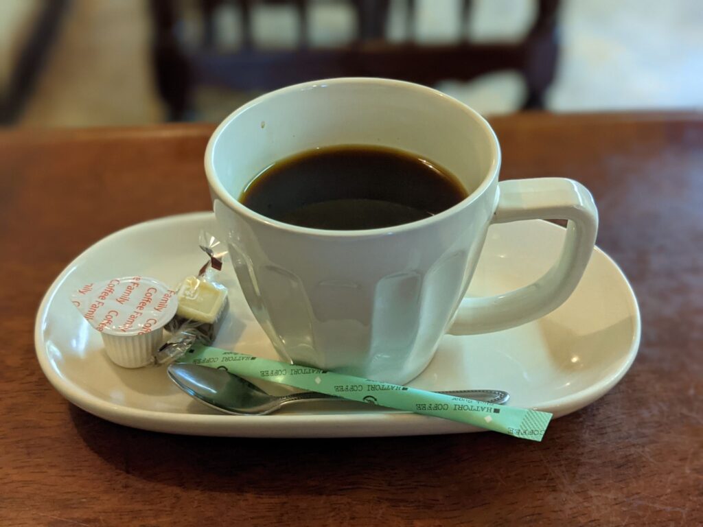 「カフェ エスケープ」のブレンドコーヒー